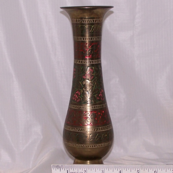 VTG Brass Bud Vase, East Indian - Picture 11 of 12